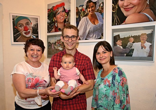 Vernisáž výstavy_Pačoky a jejich Tváře 